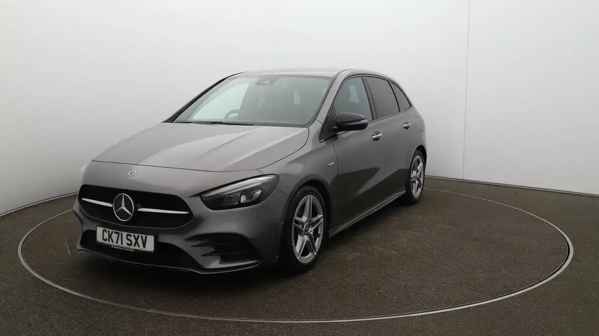 2021-mercedes-benz-b-class-13-b200-amg-line-premium-edition-big-29