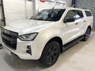 2022-isuzu-d-max-19td-v-cross-pickup-small-2