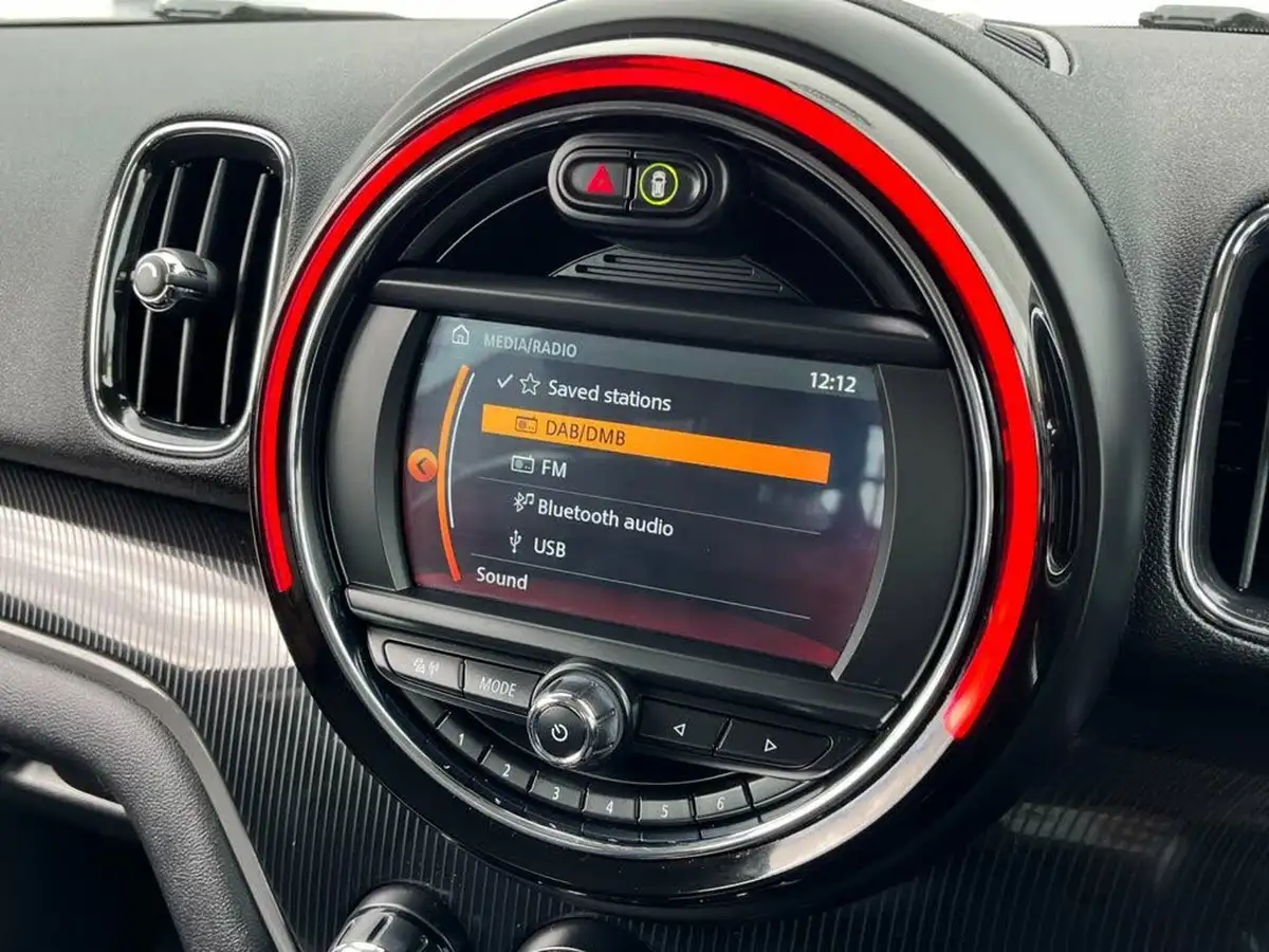 2019-mini-countryman-20td-cooper-d-exclusive-auto-big-26