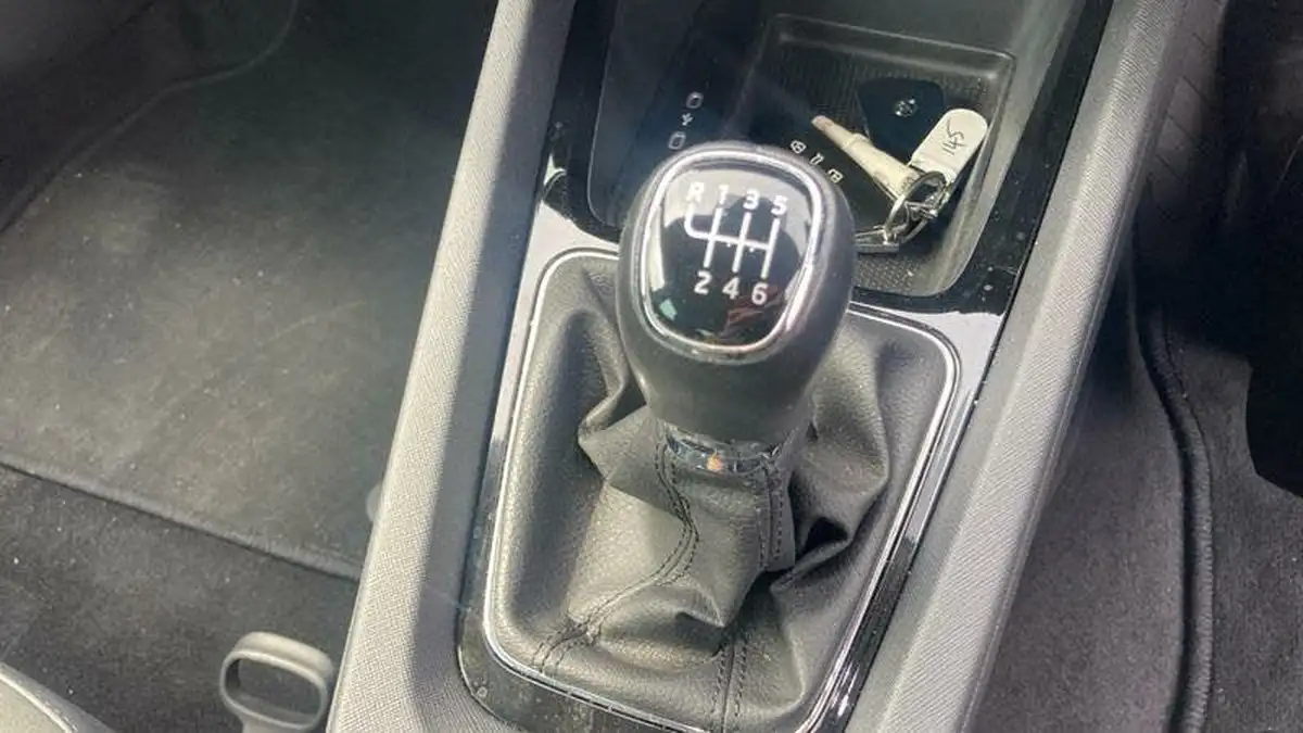 2023-skoda-octavia-15-tsi-se-l-hatchback-big-19