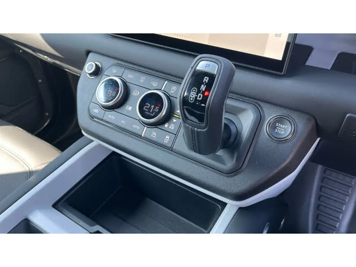 2024-land-rover-110-defender-30-d350-x-dynamic-se-big-12