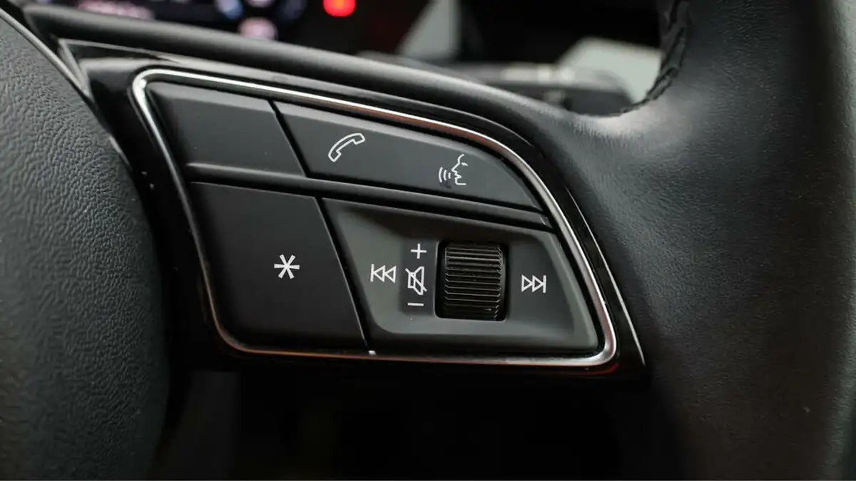2021-audi-a3-10-30-tfsi-sportback-5d-s-tronic-big-23