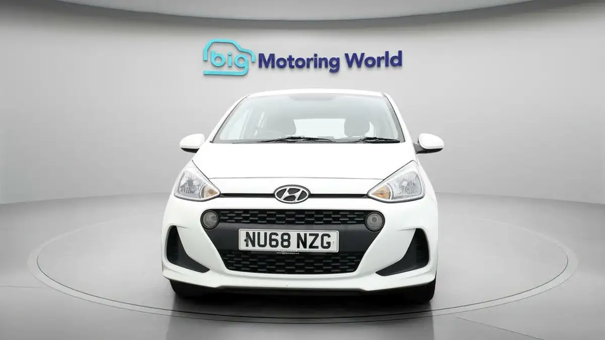 2018-hyundai-i10-10-se-67ps-big-1