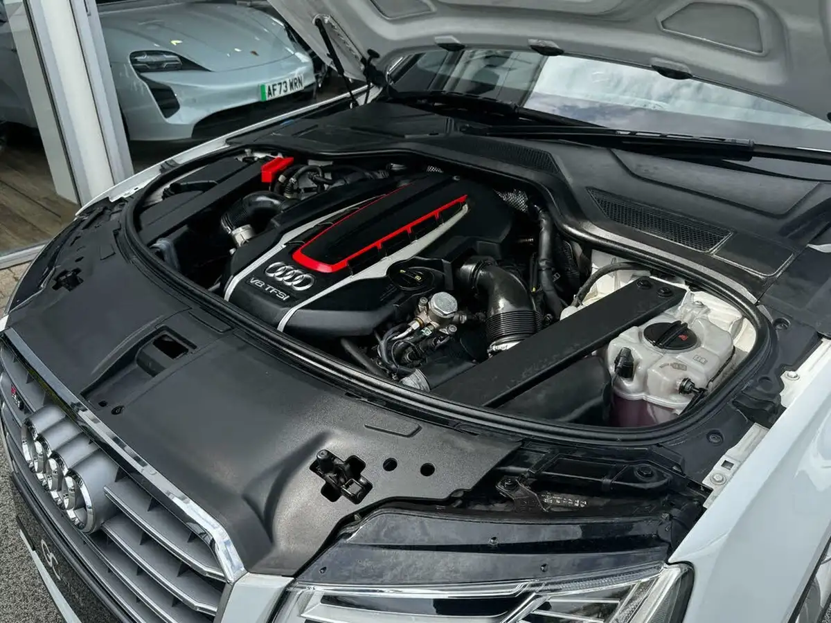 2016-audi-s8-40-tfsi-quattro-520ps-big-68