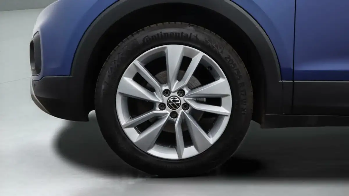 2021-volkswagen-t-cross-big-18