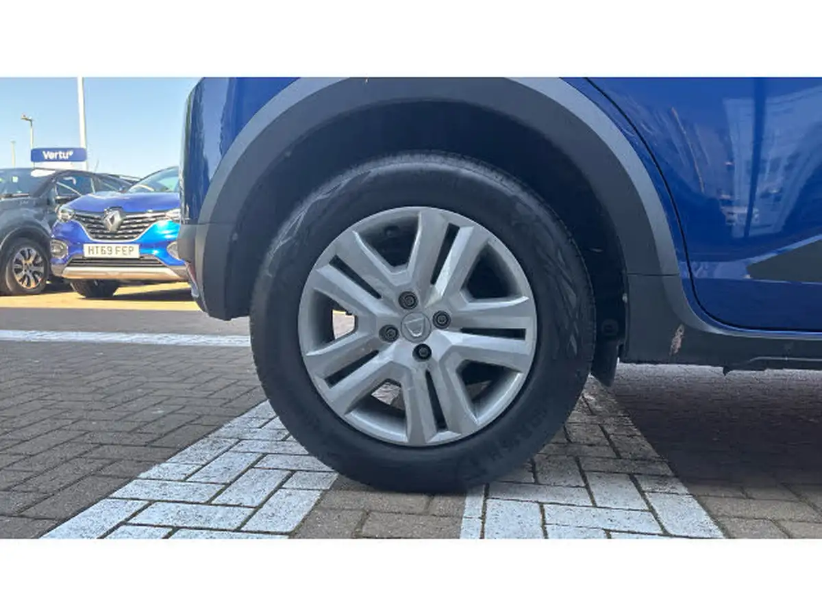 2022-dacia-sandero-stepway-10-tce-comfort-100bhp-bi-fuel-big-6