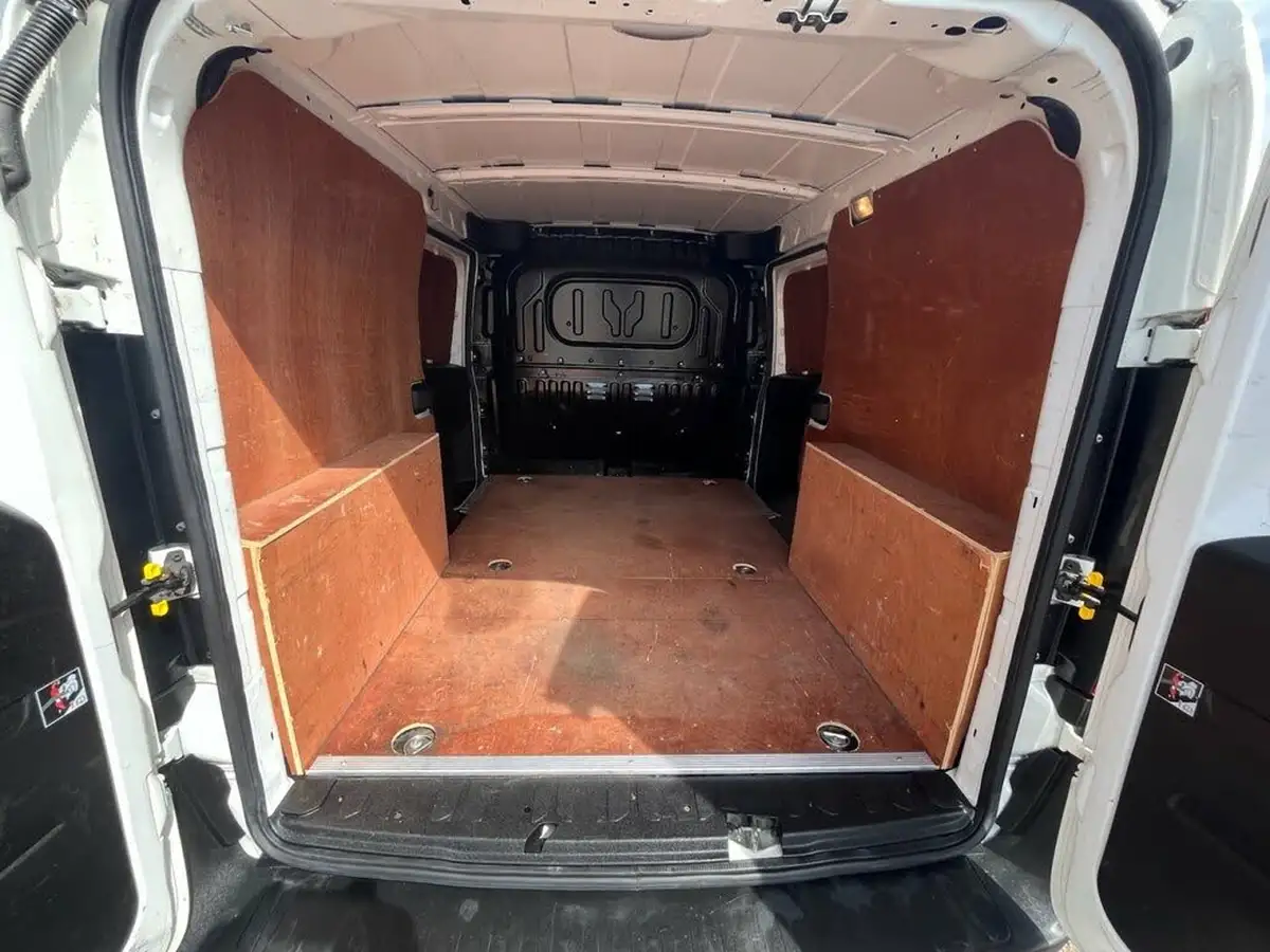 2021-fiat-doblo-cargo-16td-l2h1-maxi-tecnico-120bhpeu6dt-panel-van-big-37