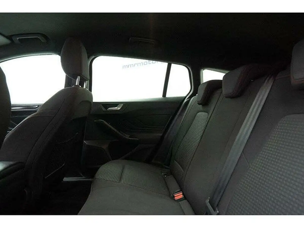 2020-ford-focus-10t-st-line-edition-125ps-hybrid-mhev-estate-big-35