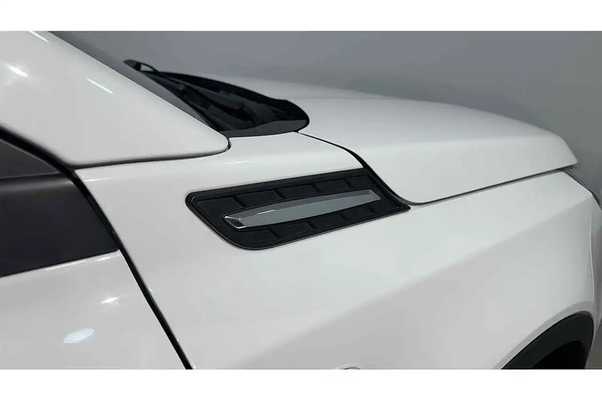2018-suzuki-vitara-10-boosterjet-sz-t-big-14