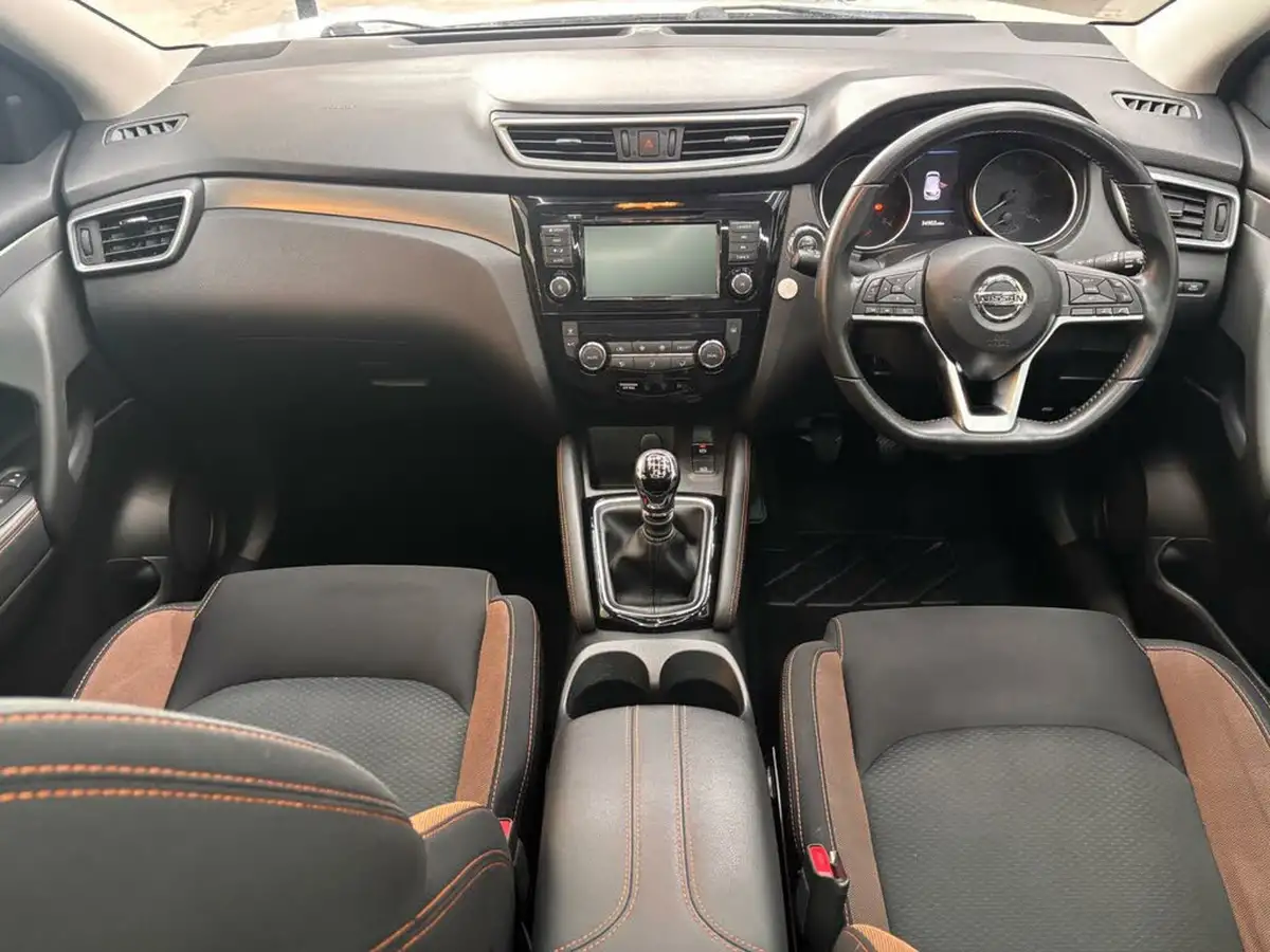 2019-nissan-qashqai-13-dig-t-n-motion-160ps-big-8