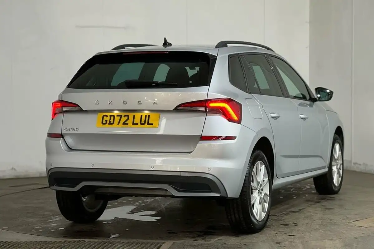 2023-skoda-kamiq-10-tsi-se-drive-110ps-dsg-big-17