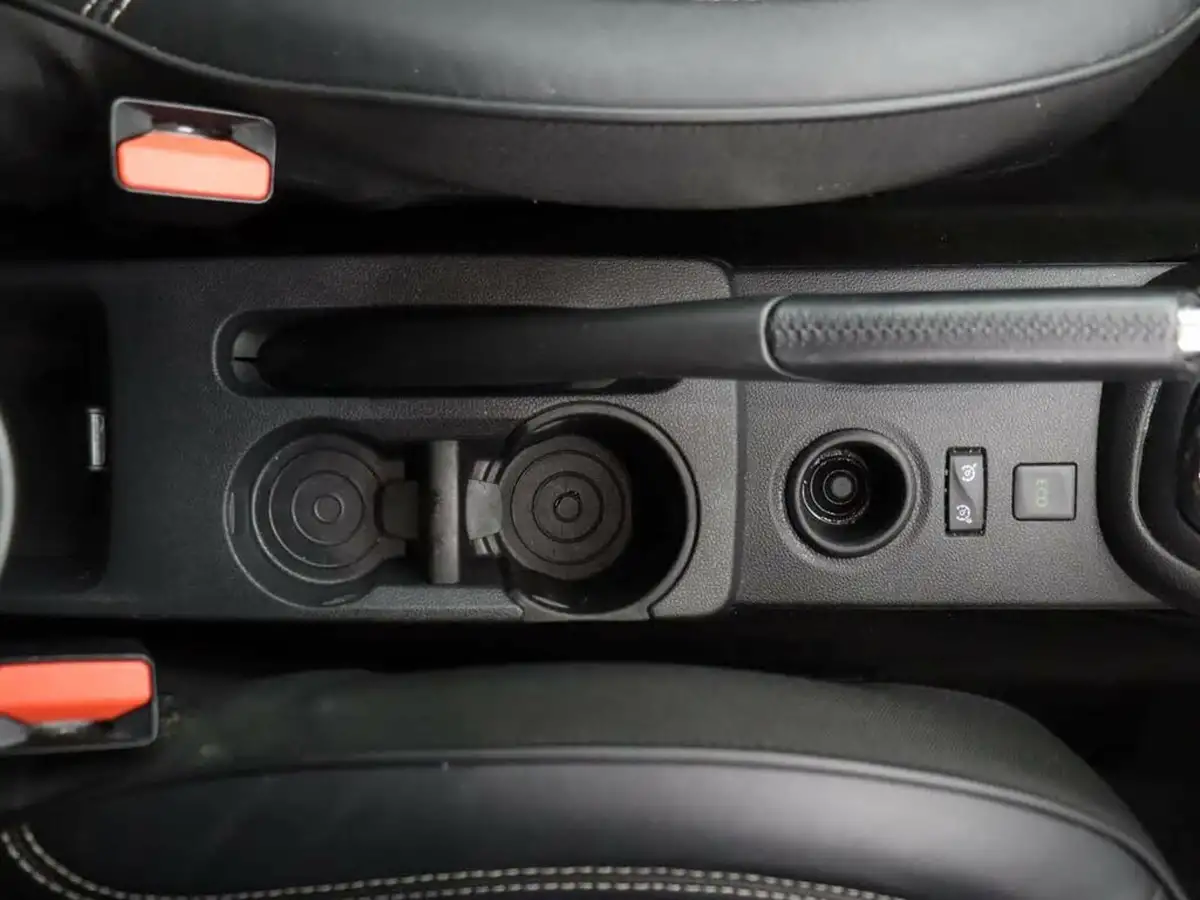 2018-renault-captur-12-tce-signature-s-nav-edc-auto-big-36