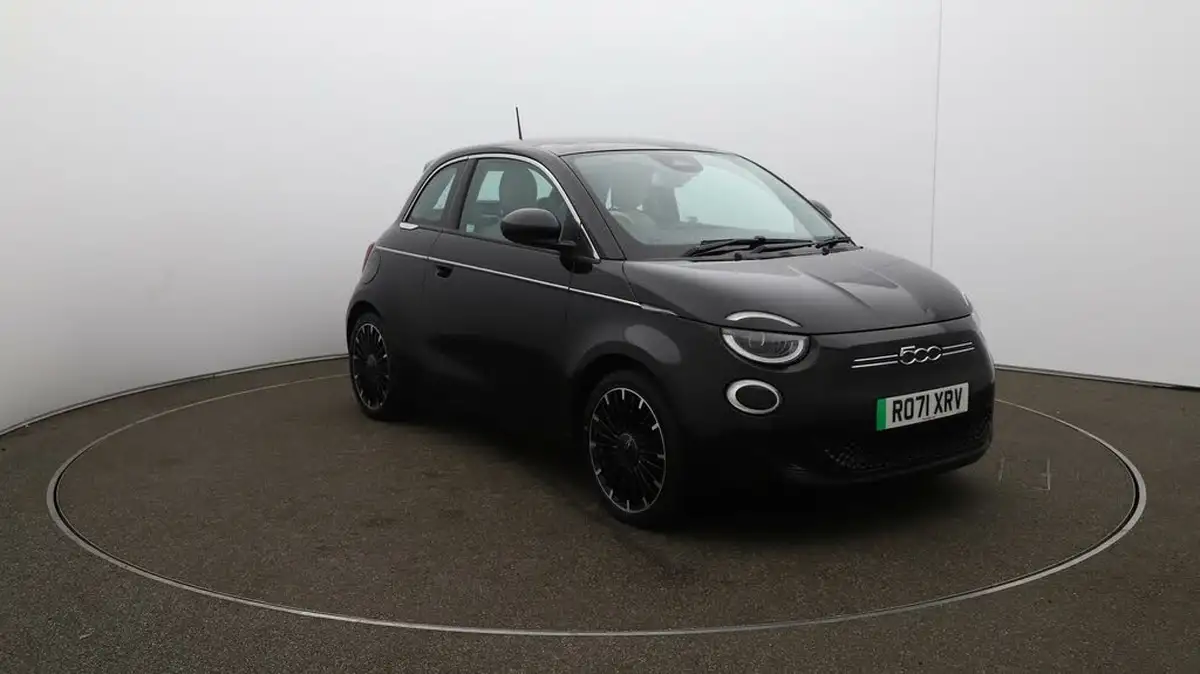 2021-fiat-500-e-la-prima-big-37