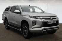 2020 Mitsubishi L200 2.2DI-D Barbarian X