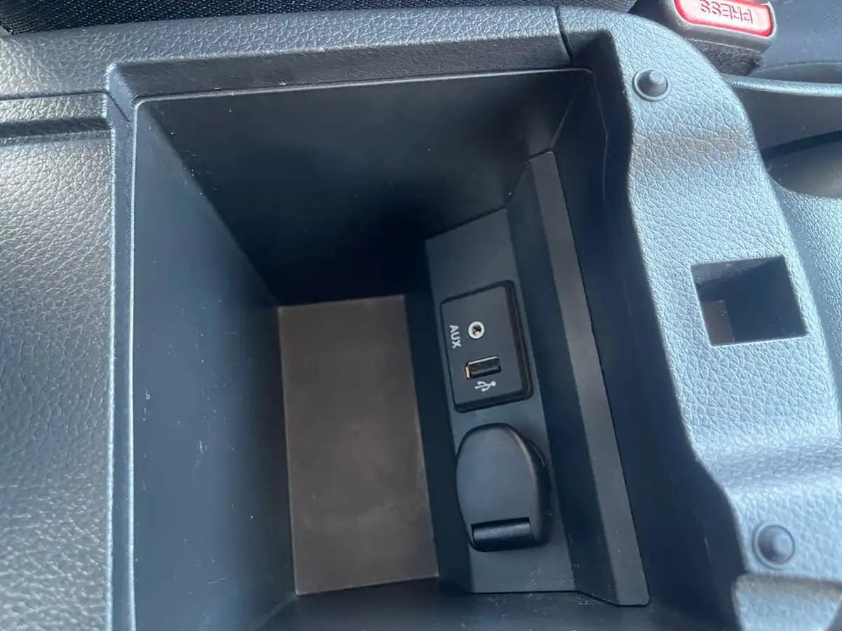 2015-nissan-pulsar-12-visia-dig-t-big-22