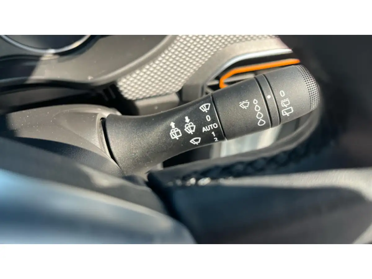 2022-dacia-sandero-stepway-10-tce-comfort-100bhp-bi-fuel-big-23