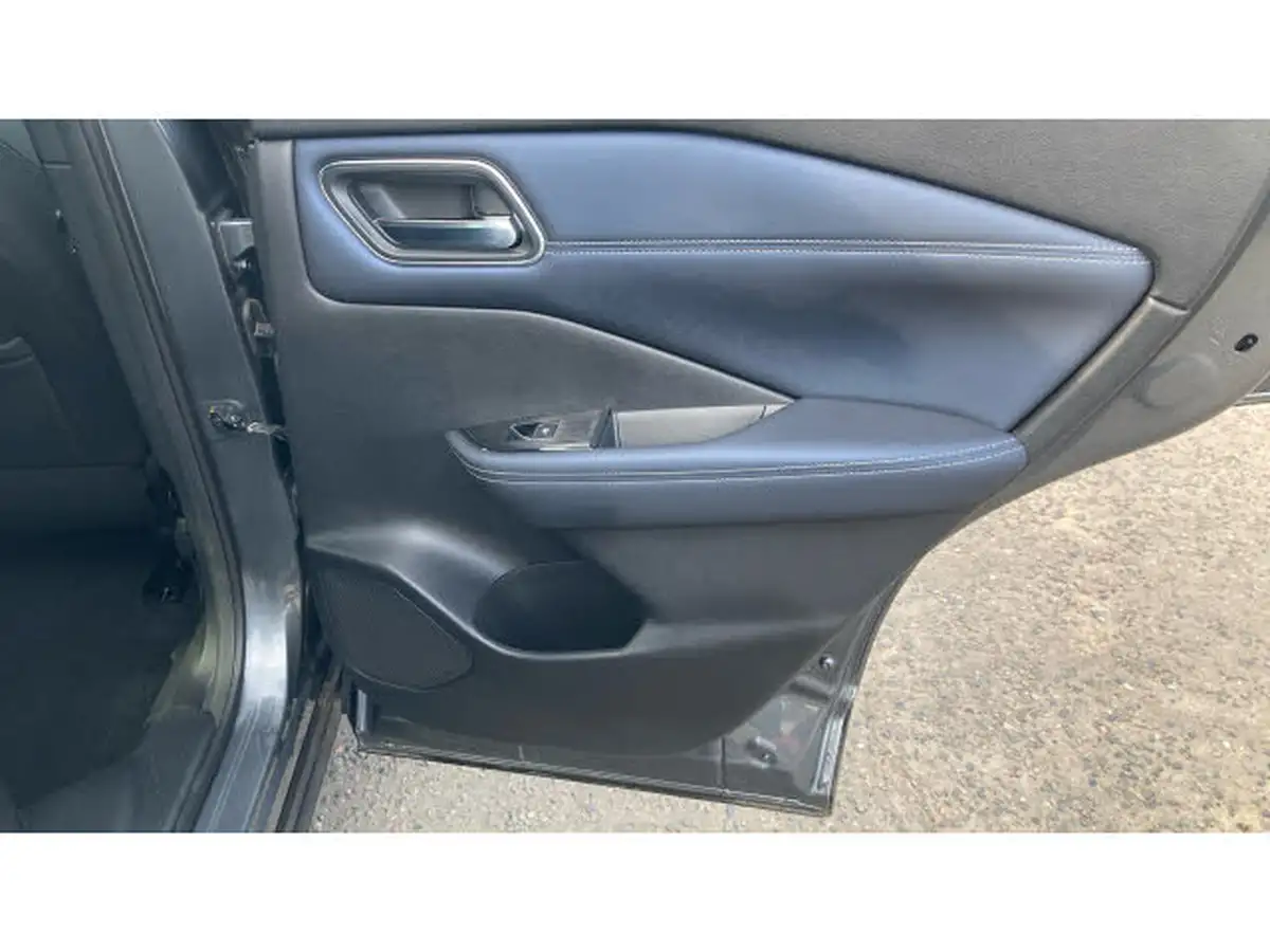 2023-nissan-qashqai-13-dig-t-tekna-158ps-xtronic-big-34