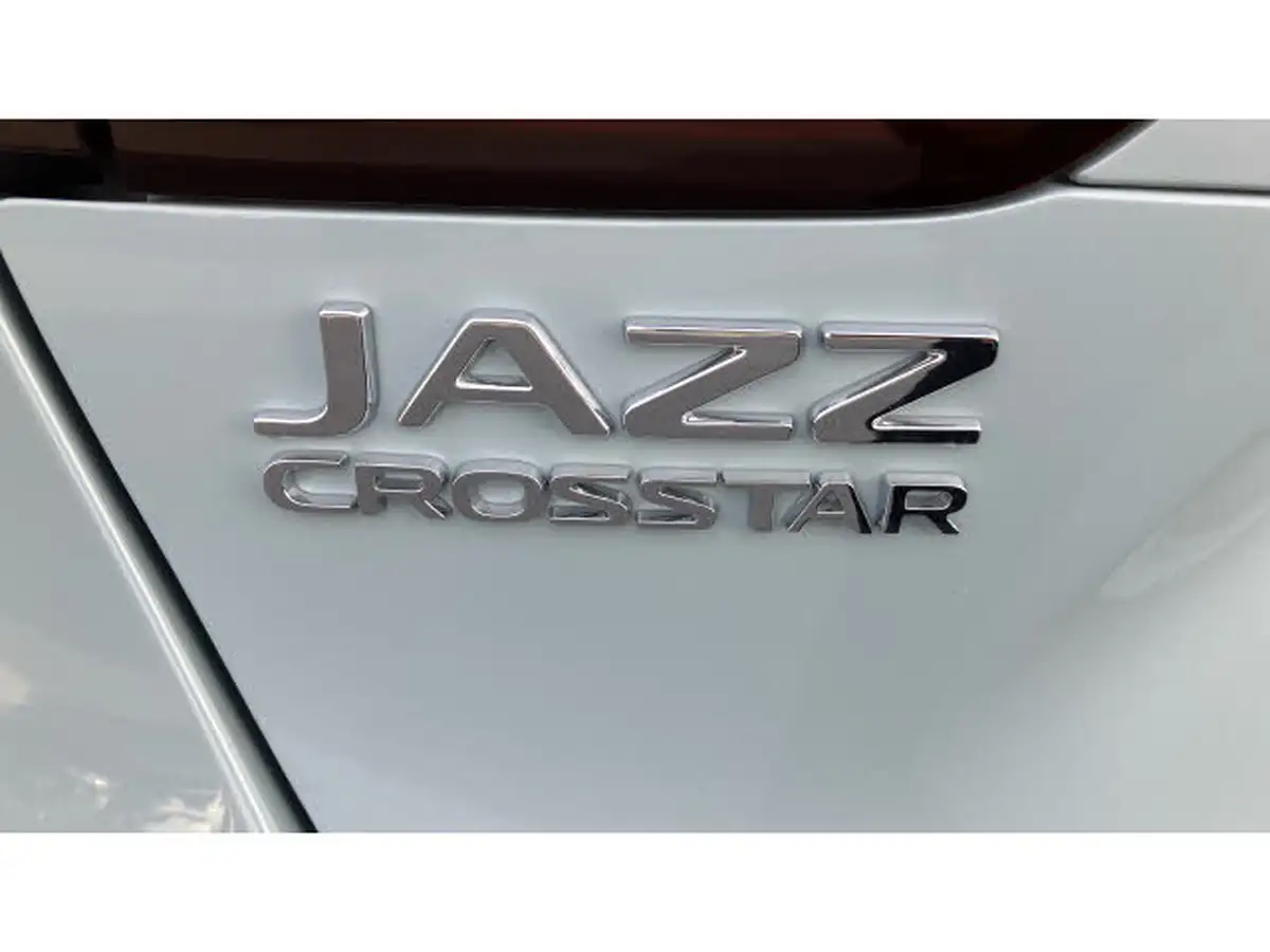 2025-honda-jazz-15-i-mmd-crosstar-advance-big-32