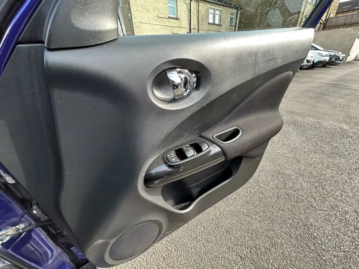 2016-nissan-juke-12-dig-t-n-connecta-ss-big-12