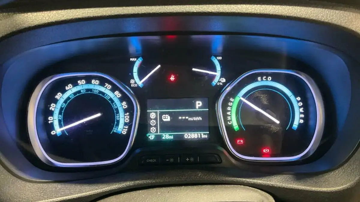 2020-vauxhall-vivaro-e-3100-50kwh-l1h1-dynamic-big-10