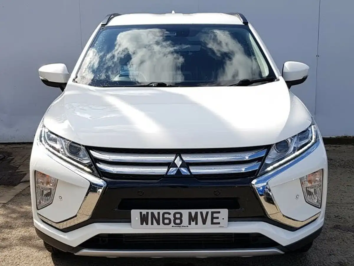 2018-mitsubishi-eclipse-cross-15-3-big-17