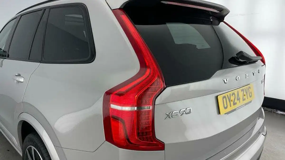 2024-volvo-xc90-20-b5-plus-big-31