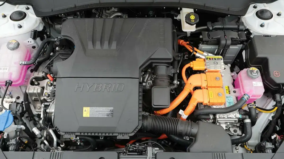 2024-hyundai-kona-16-gdi-n-line-s-141ps-dct-big-19