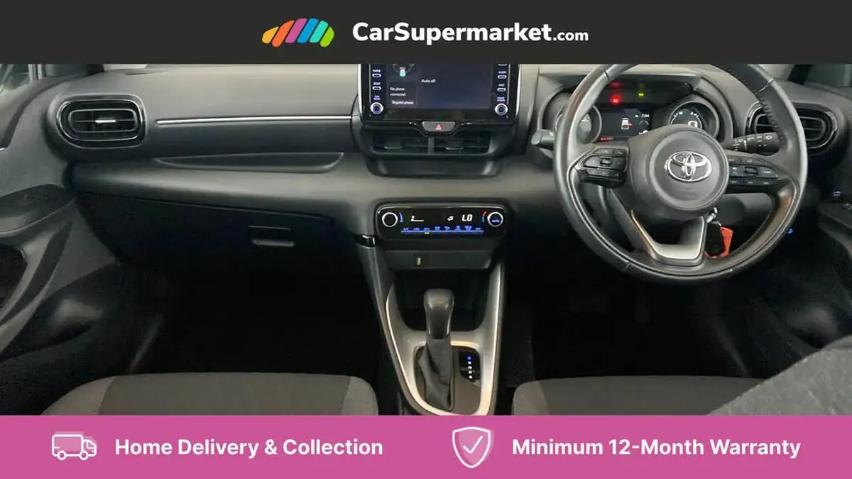 2021-toyota-yaris-15-vvt-i-design-big-12