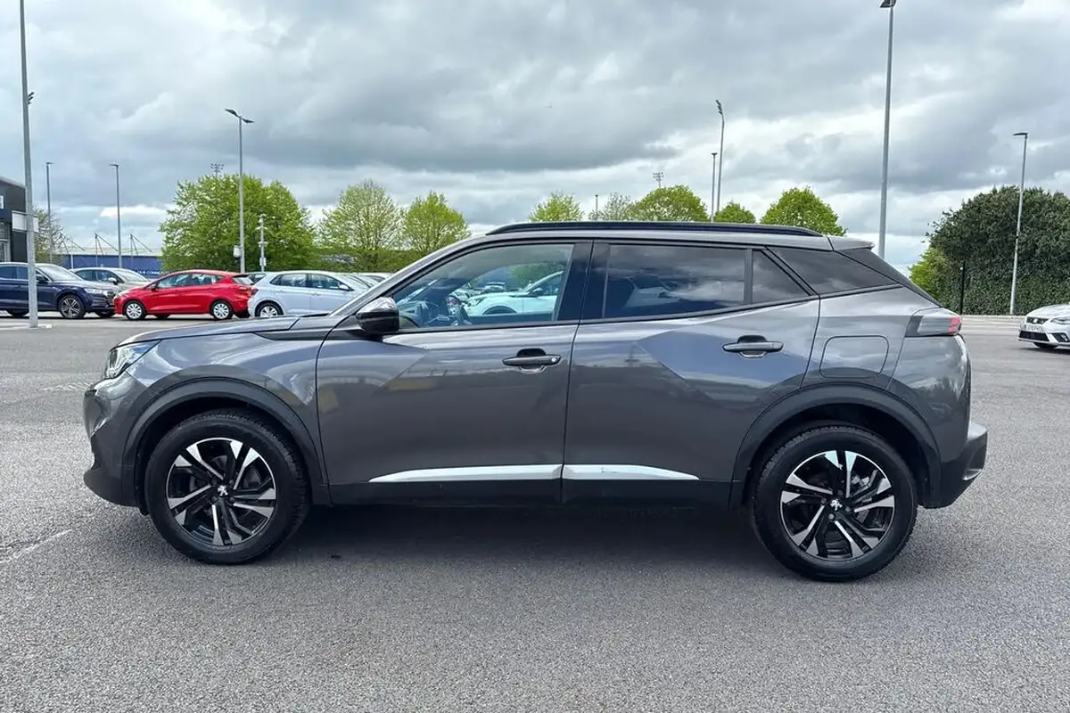 2023-peugeot-2008-suv-12-puretech-allure-premium-100bhp-big-31