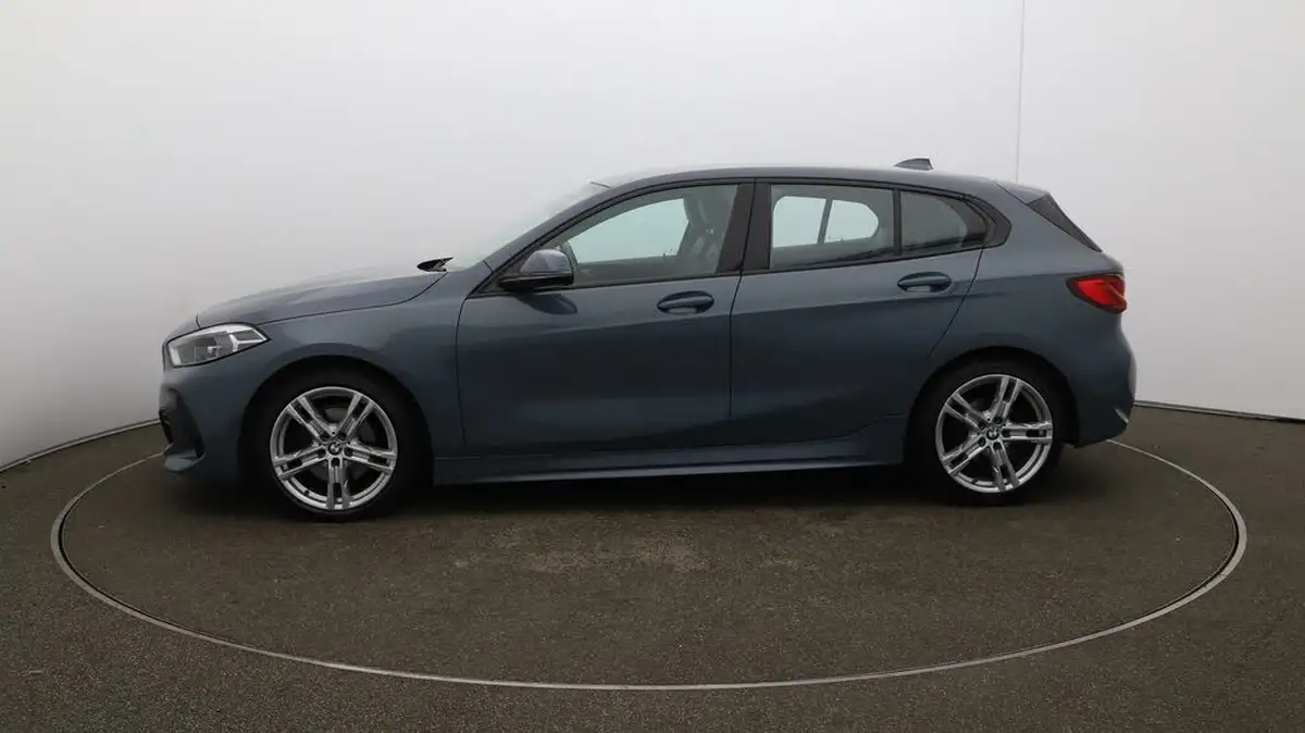 2021-bmw-1-series-15-118i-m-sport-lcp-big-57
