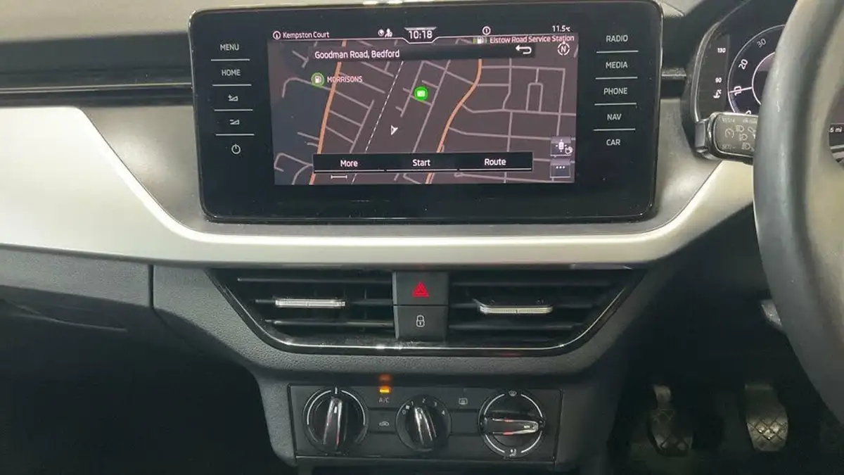 2020-skoda-scala-10-tsi-se-115ps-big-5