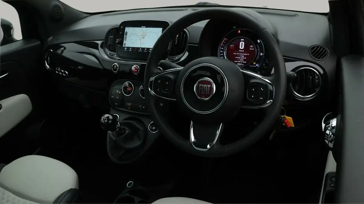 2022-fiat-500-10-dolcevita-plus-big-9
