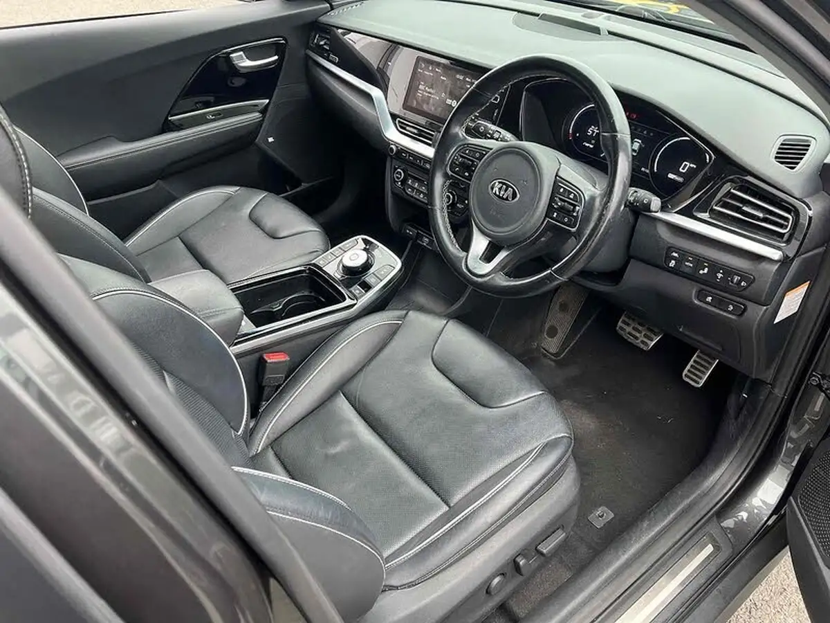 2021-kia-e-niro-ev-4-big-3