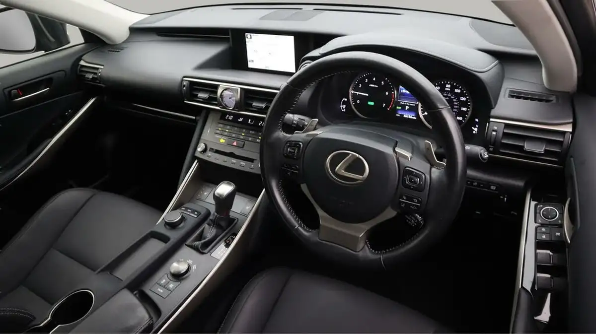 2018-lexus-is-300h-25-executive-edition-lexus-navigation-big-9