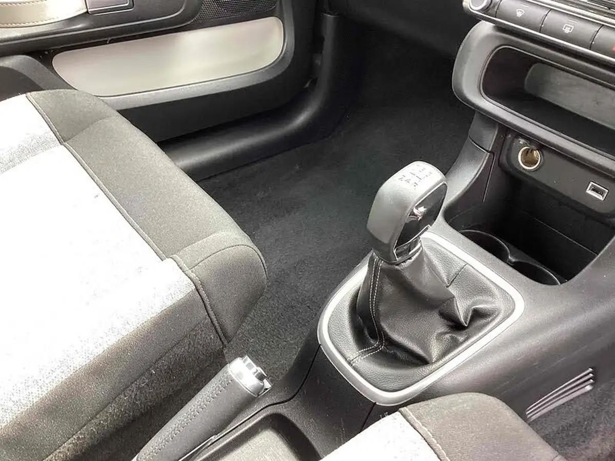 2020-citroen-c3-12-puretech-origins-83ps-big-26