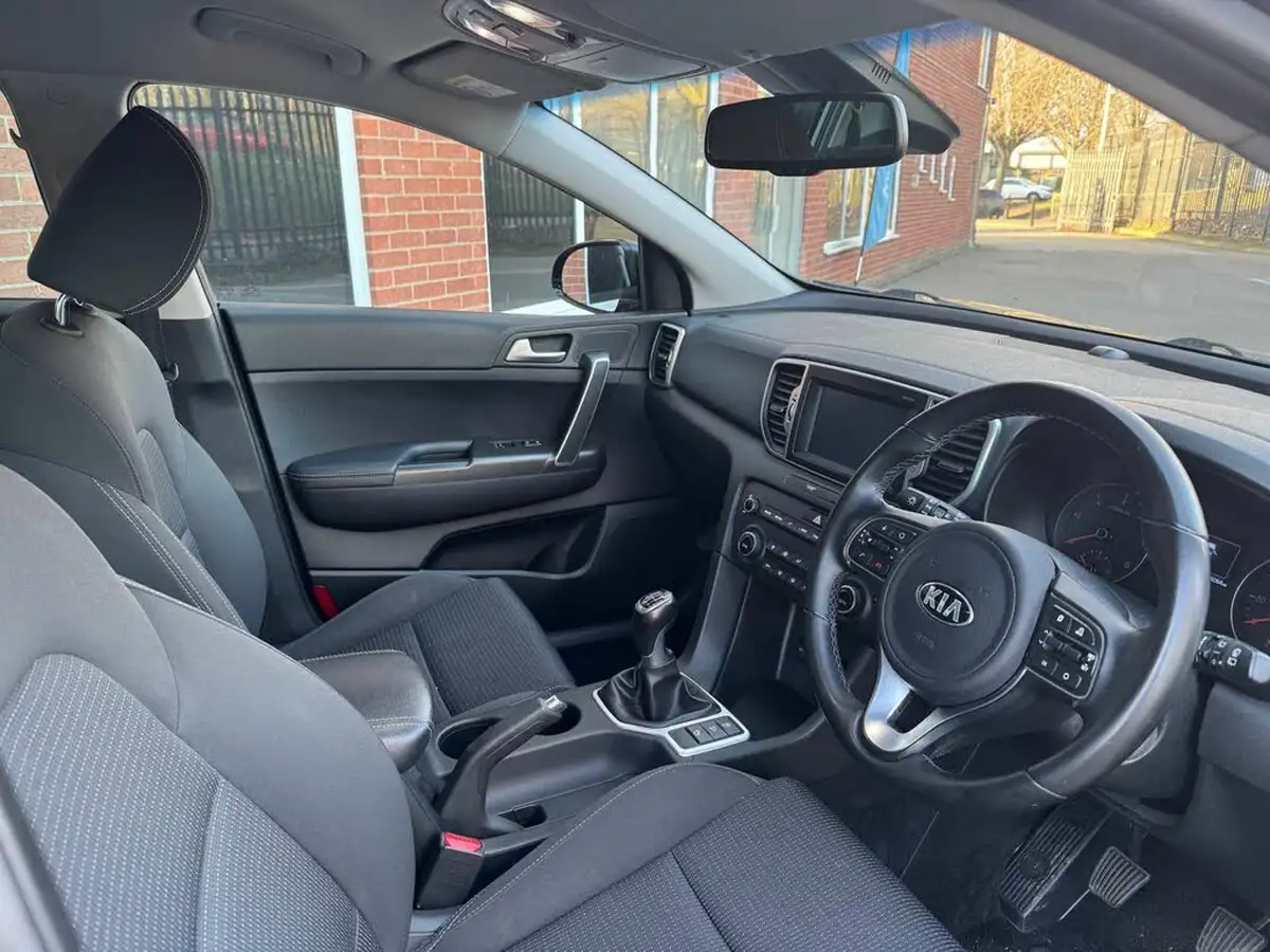 2018-kia-sportage-17crdi-2-114bhp-big-10