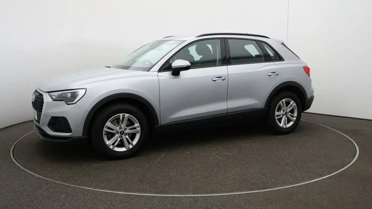 2022-audi-q3-15-35-tfsi-technik-cod-s-tronic-big-59