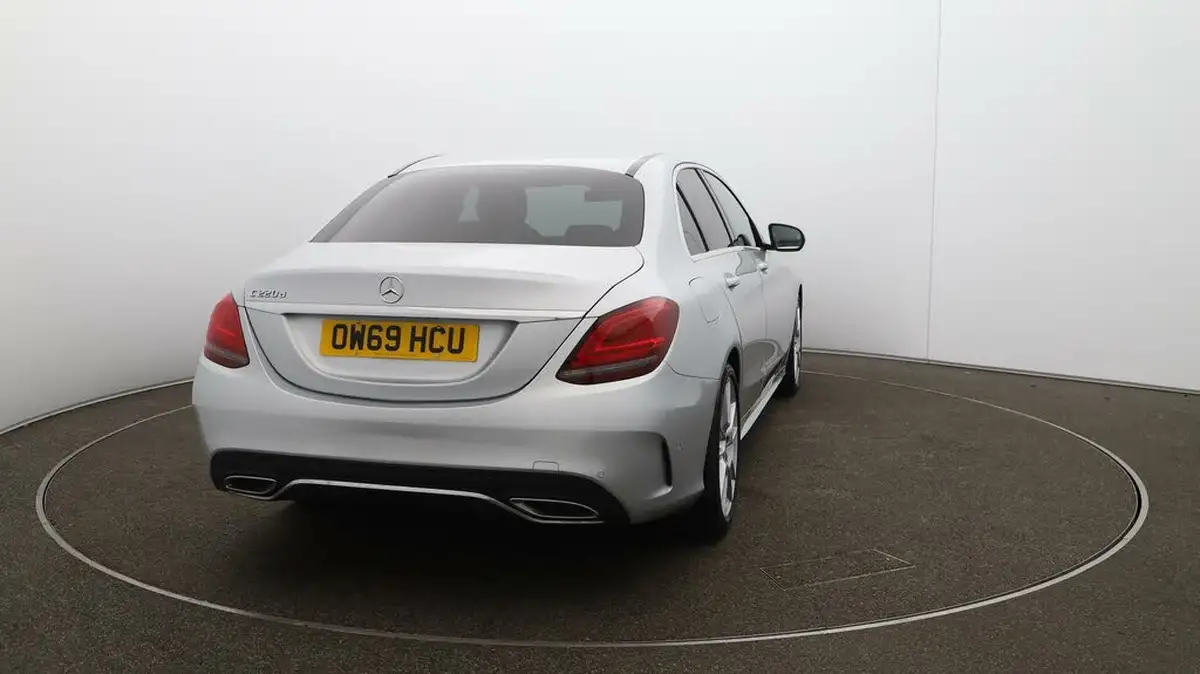 2020-mercedes-benz-c-class-20d-c220d-amg-line-premiumss-saloon-4d-big-50