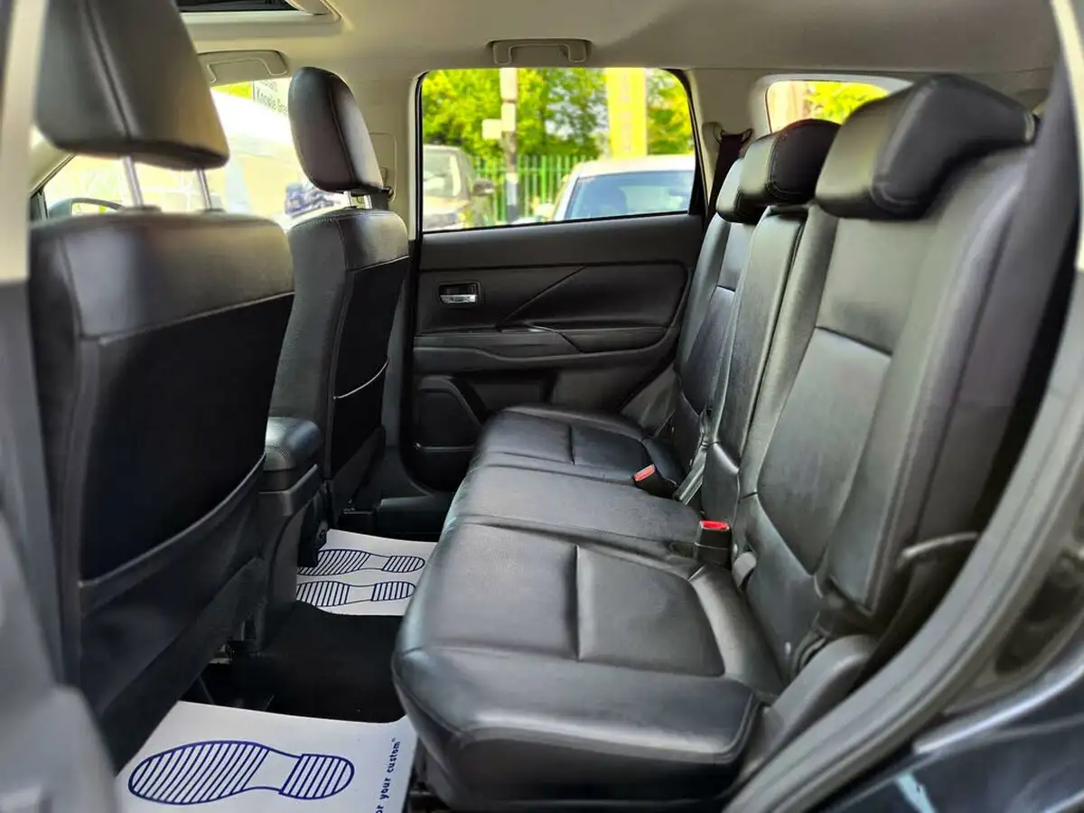 2017-mitsubishi-outlander-22di-d-4-auto-big-17