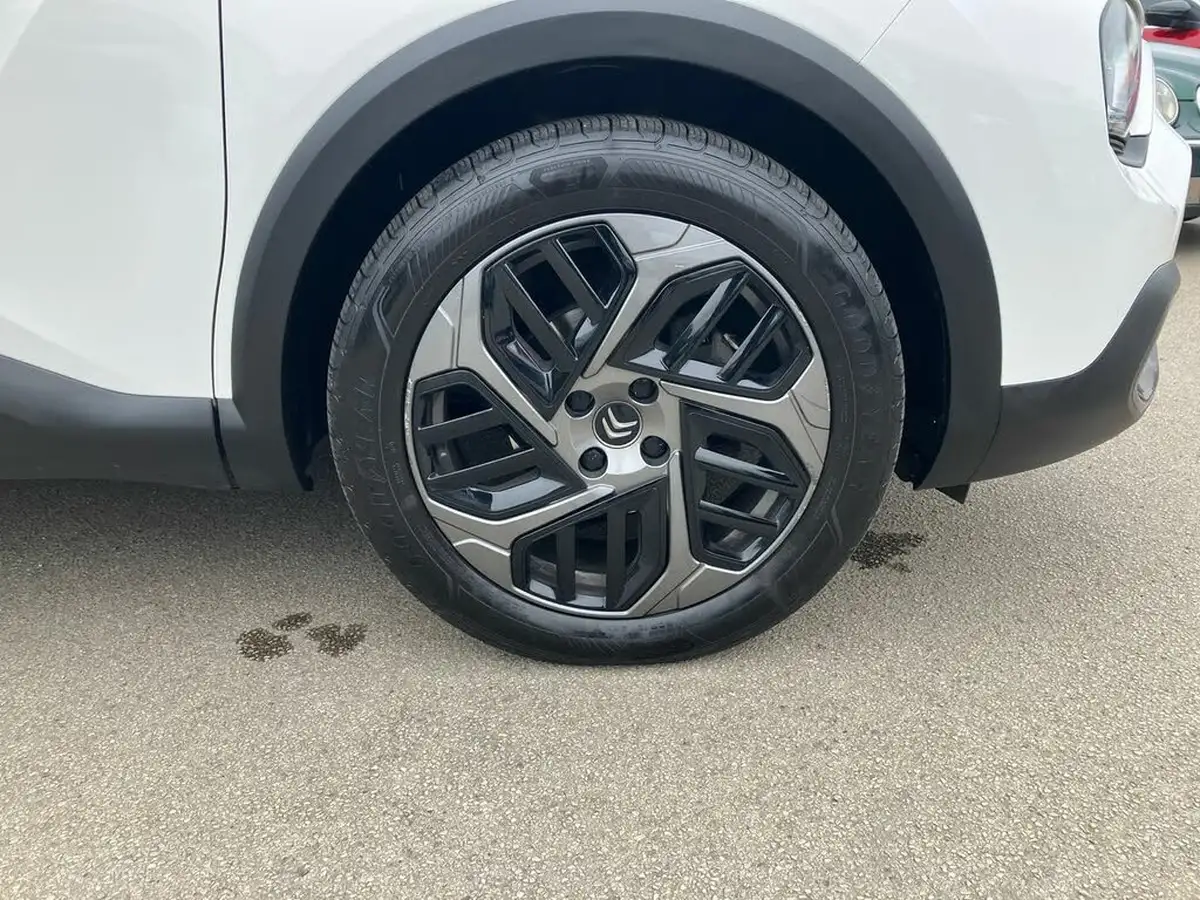 2022-citroen-c4-12-puretech-sense-big-6