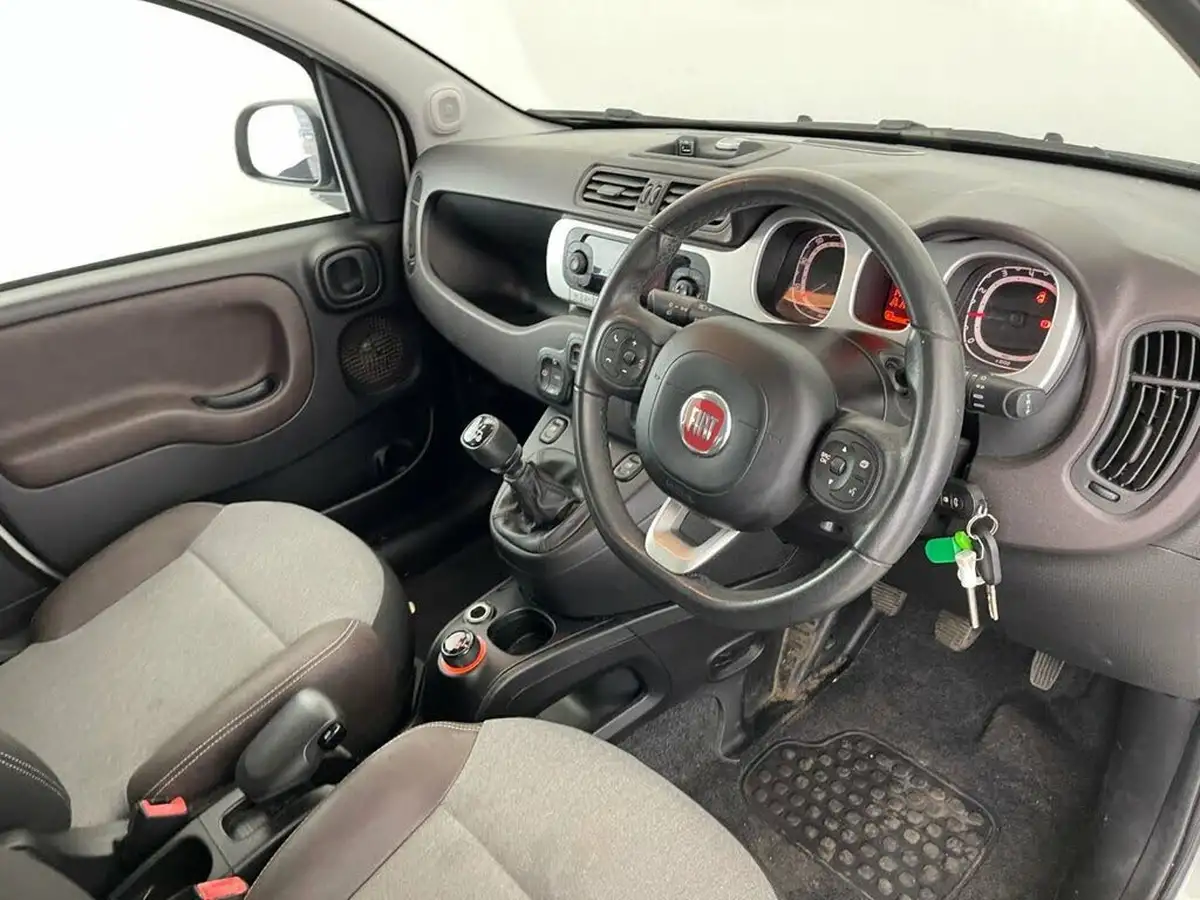 2018-fiat-panda-09-85bhp-big-9