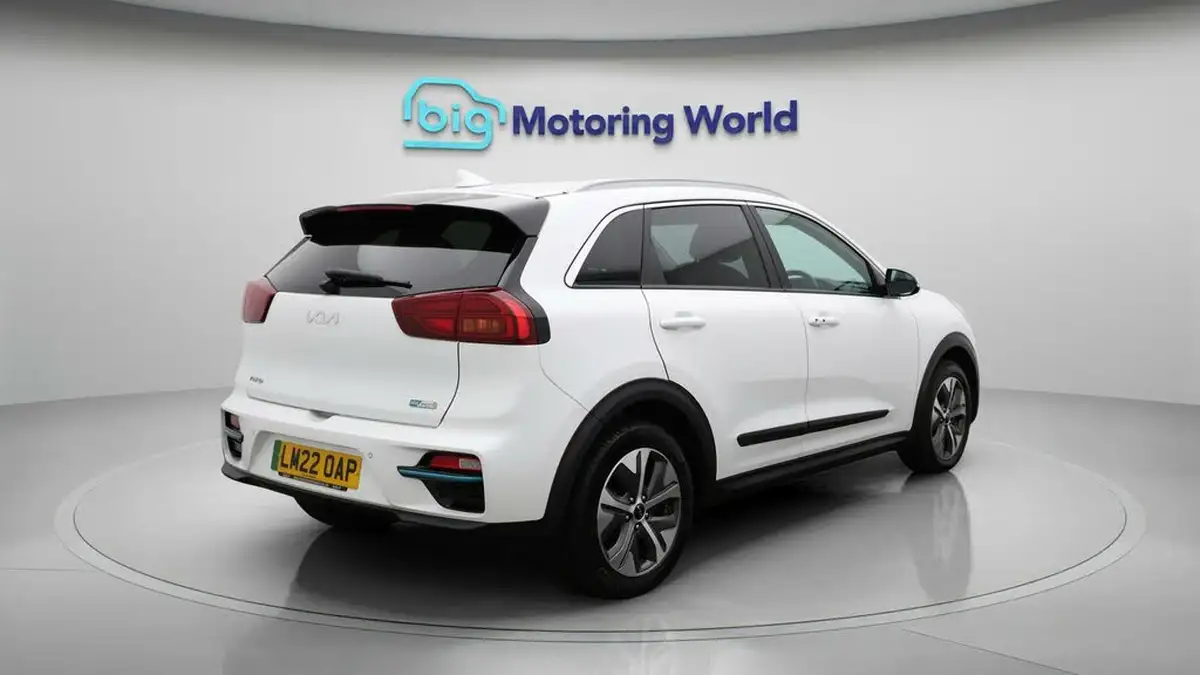 2022-kia-niro-ev-e-2-big-7