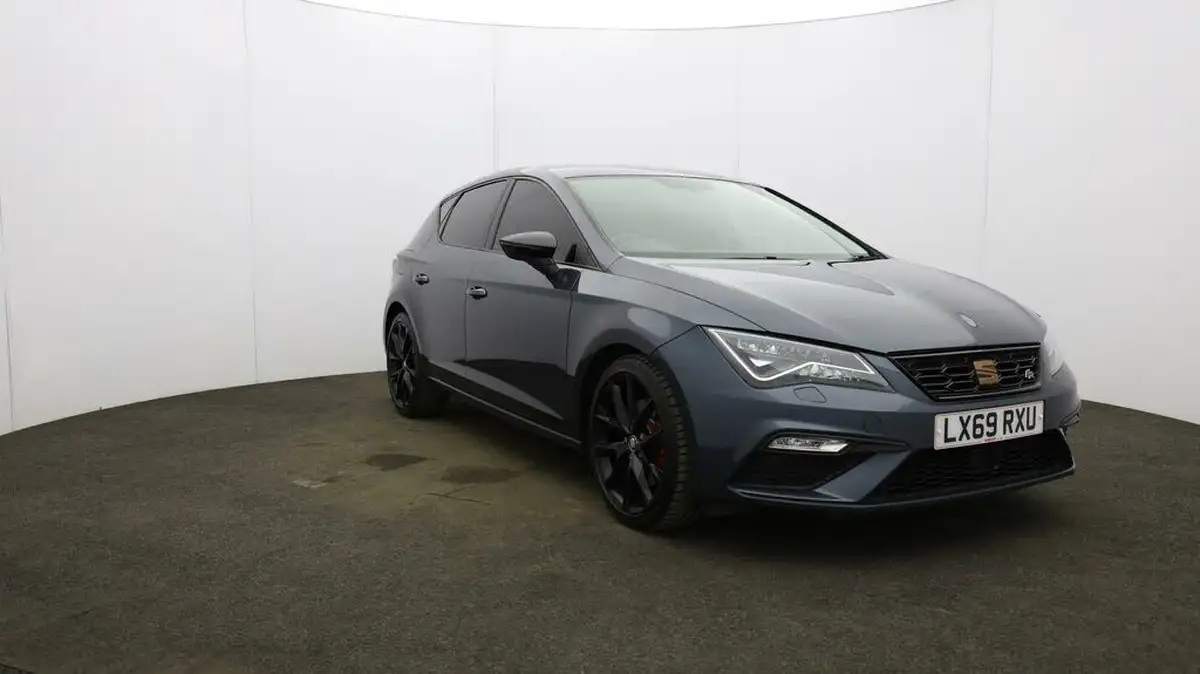 2019-seat-leon-20-tsi-fr-sport-hatchback-big-38