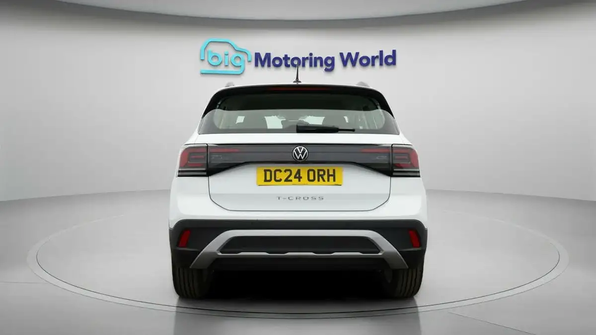 2024-volkswagen-t-cross-10-tsi-life-115ps-dsg-big-5