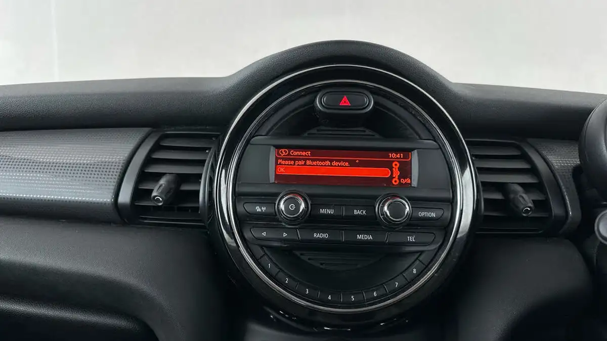 2018-mini-cooper-15-cooper-series-ii-ss-hatchback-3d-big-22