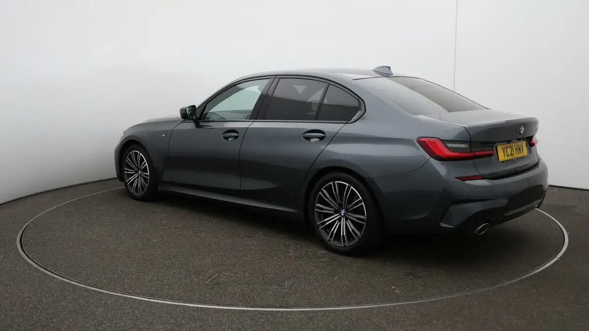 2021-bmw-3-series-20-318i-m-sport-saloon-4d-big-56