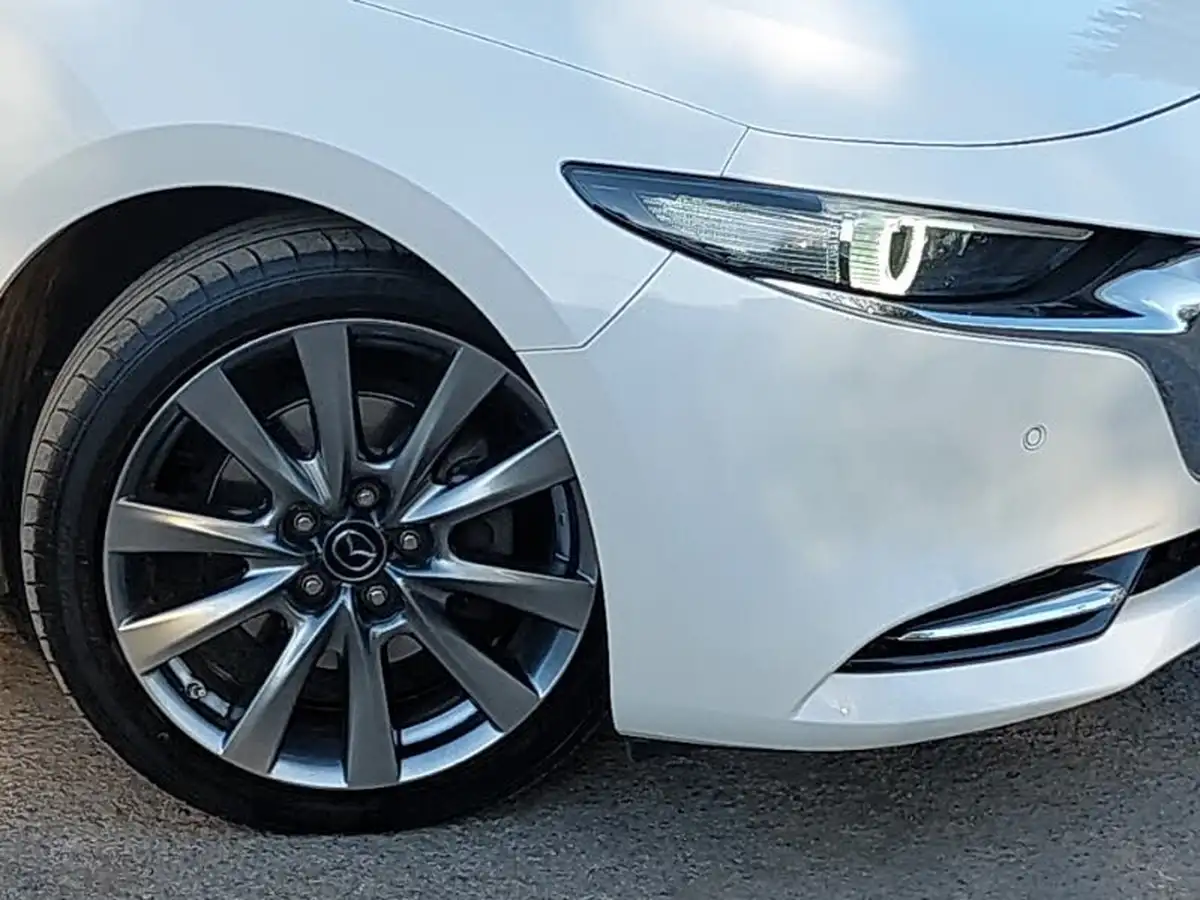 2020-mazda-mazda3-20-gt-sport-180ps-saloon-4d-auto-big-8