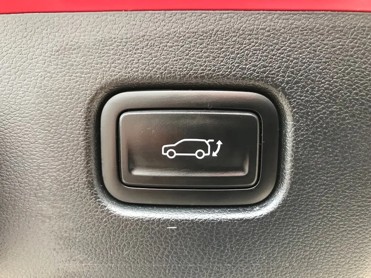 2024-hyundai-kona-10-t-gdi-n-line-120ps-big-12