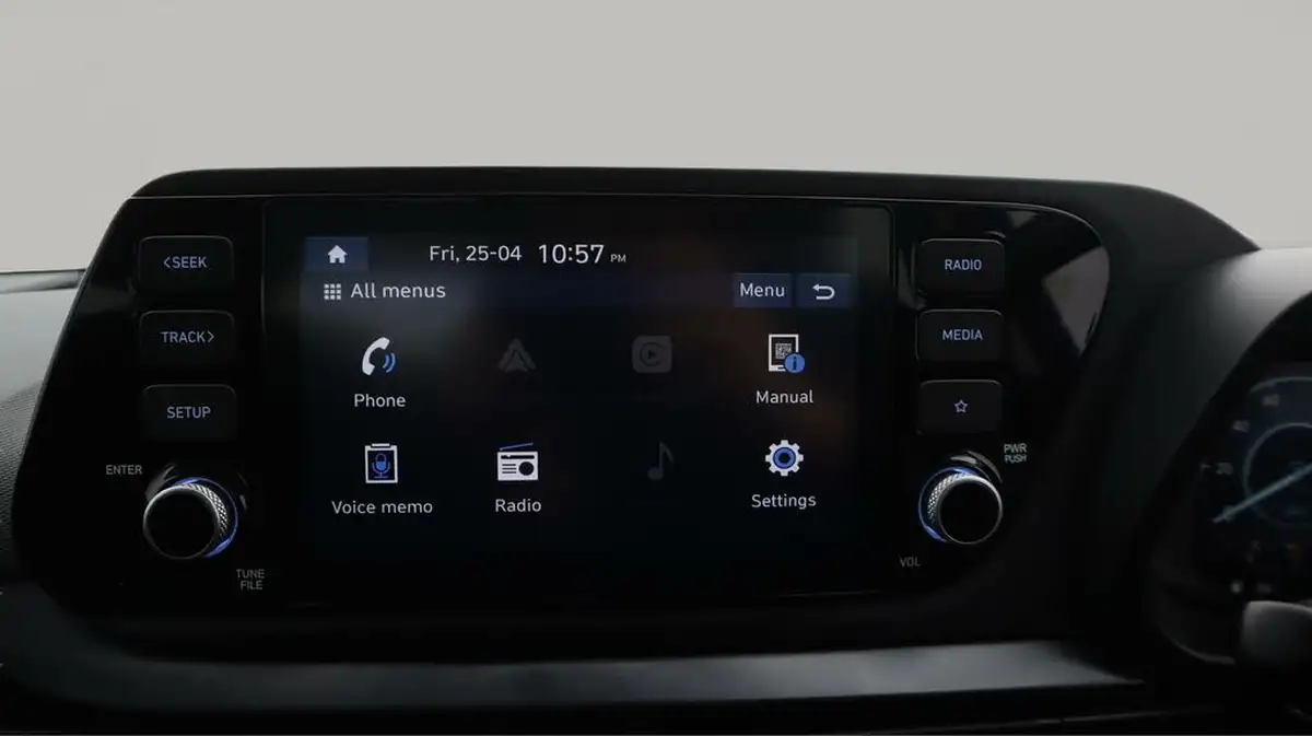 2023-hyundai-i20-10-t-gdi-se-connect-dct-big-11