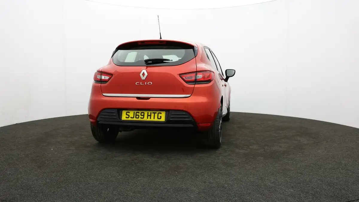 2019-renault-clio-09-tce-play-90ps-big-67